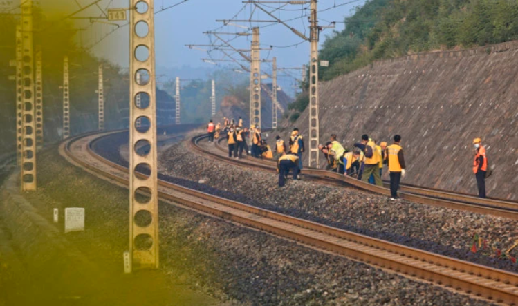 ?鐵路“醫(yī)生”用哪些“器具”來醫(yī)治生病的鋼軌呢